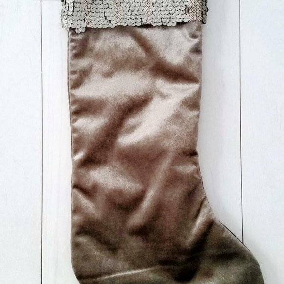 34th & Pine Christmas Holiday Stocking Stuffer - Picture 1 of 3